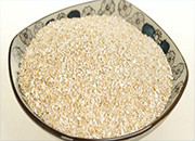 豆粕期权行权价格间距的确定